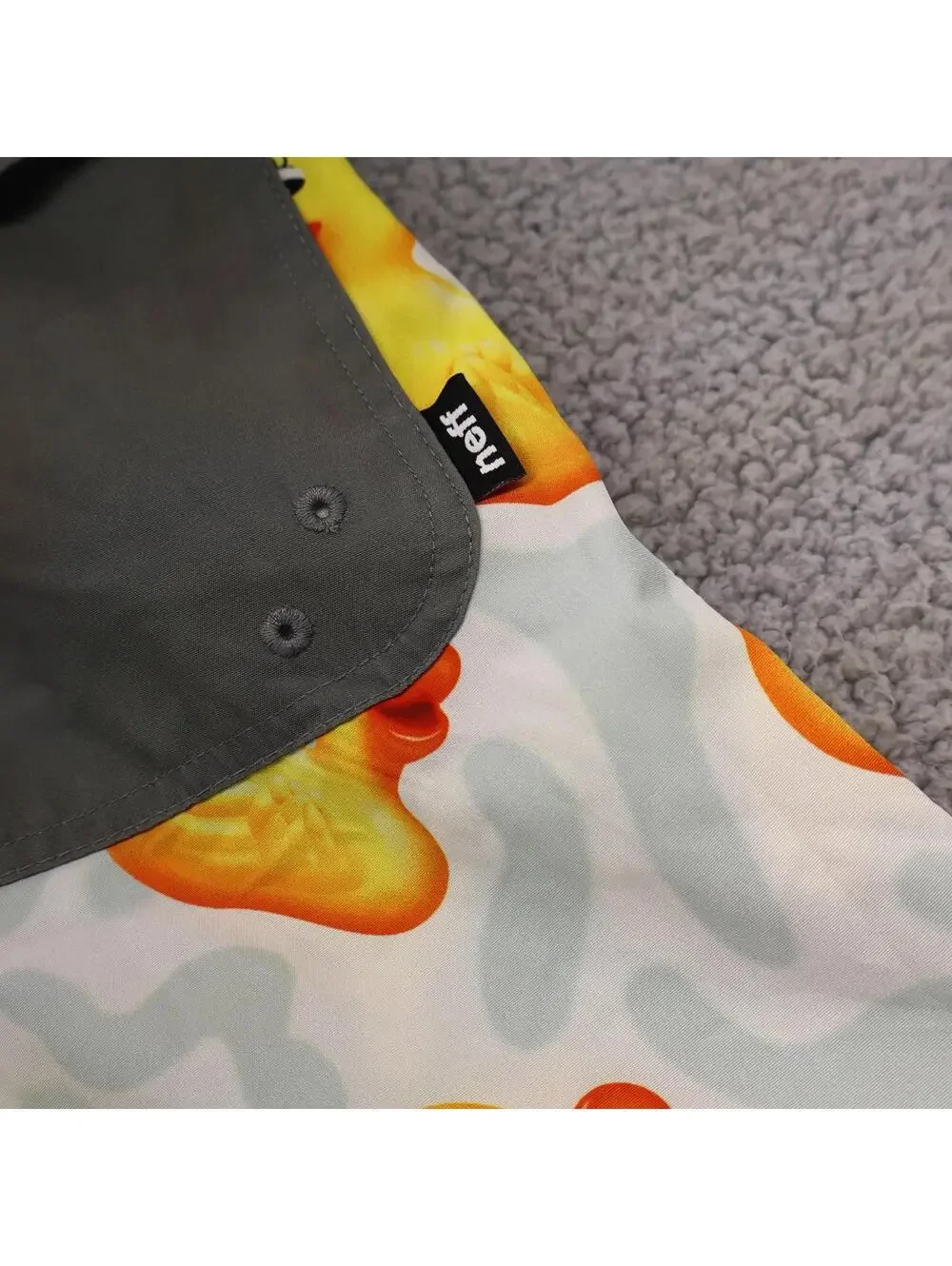 Neff Trunks Men Medium Swim Board Shorts Yellow Duck 28W